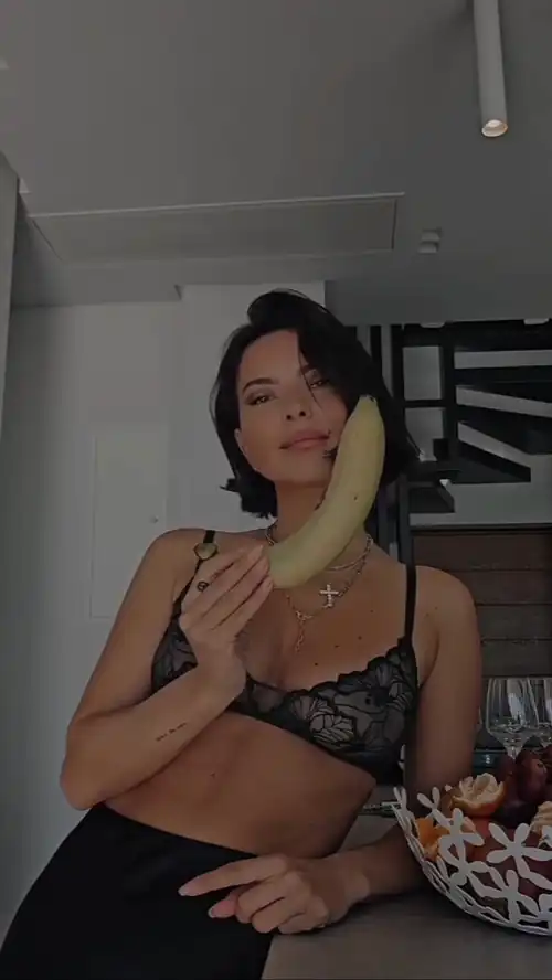 Banana 🍌 