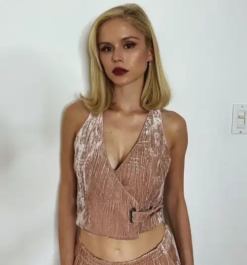 Absolutely Stunning