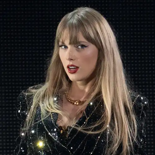 Her face is enough to make me cum