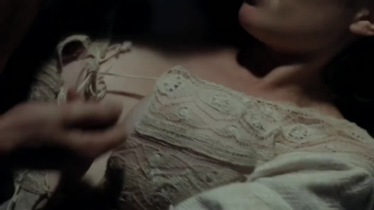Haley Atwell 