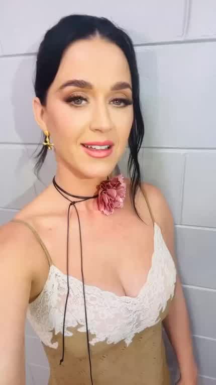 Katy on Instagram - 10/12/23