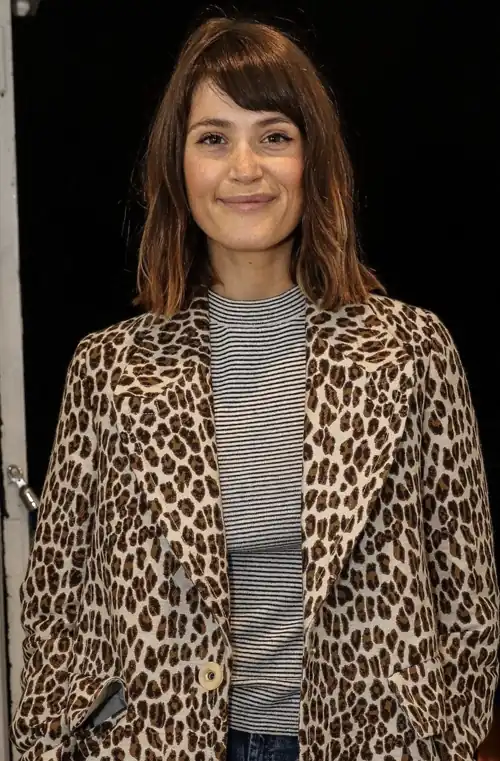 Attending a play in 2016