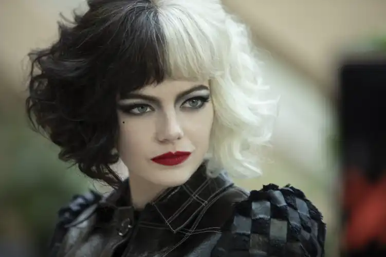 Emma as Cruella