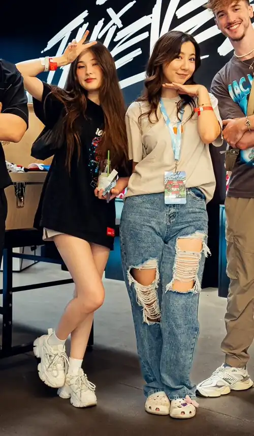 Tina and Leslie