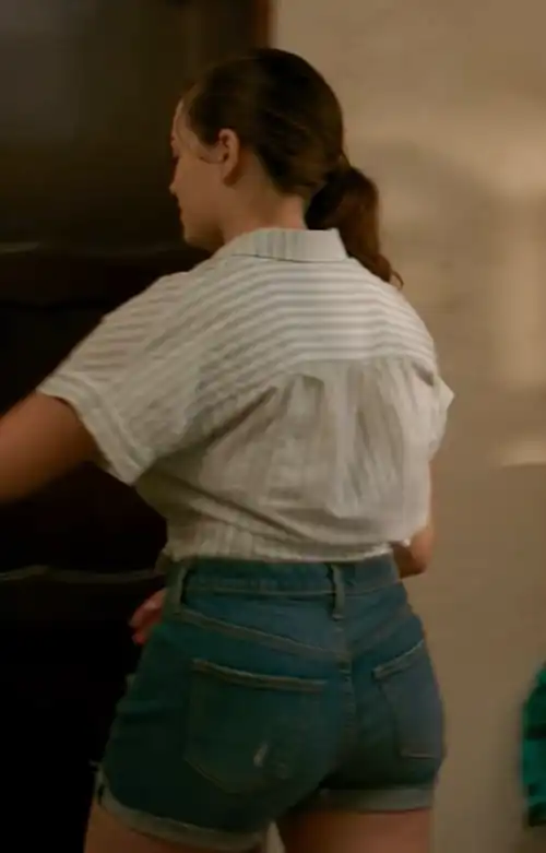 Mary Mouser wearing Shorts in Cobra Kai Season 2 Episode 7