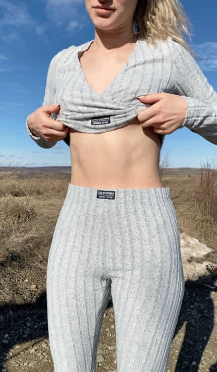 It's our first date and I flash my tits