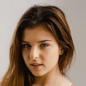 Leah Gotti profile picture