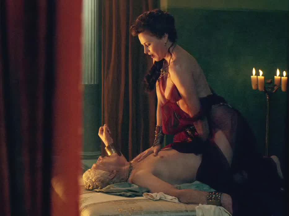Lucy Lawless (43), in Spartacus (2010-2013)