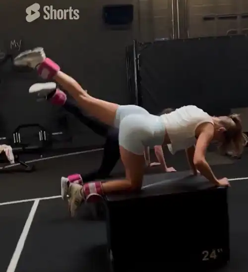 Holy shit she is perfect 