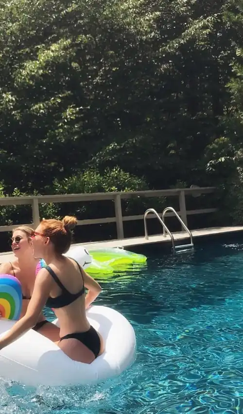 lexi B FBF🍑 Lexi 1 Madelaine 2