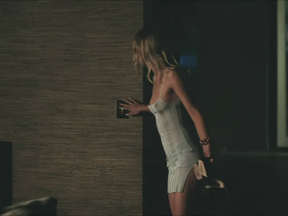 Lily Rose Depp- The Idol [S01E01]