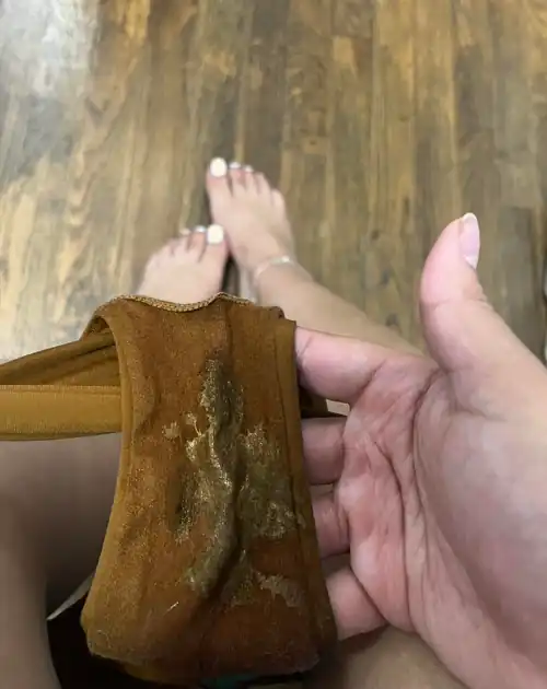 I masturbated in these dirty panties this morning ... say hi if you're jerking off right now