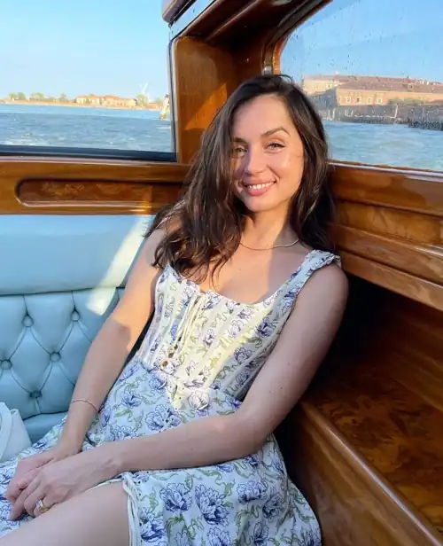 What a cute smile!