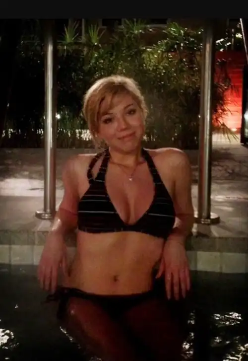 Jennette McCurdy 