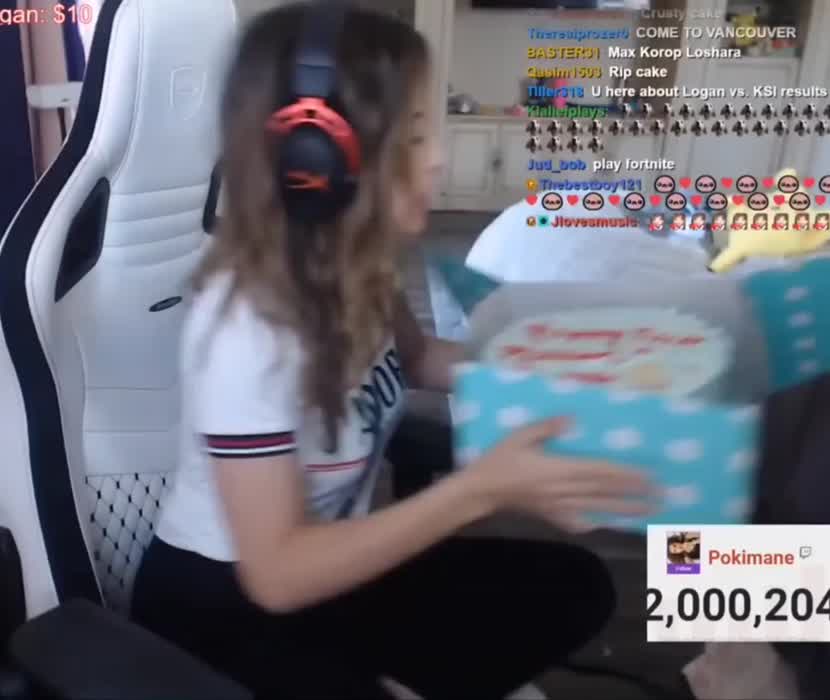 Poki 👀🤍