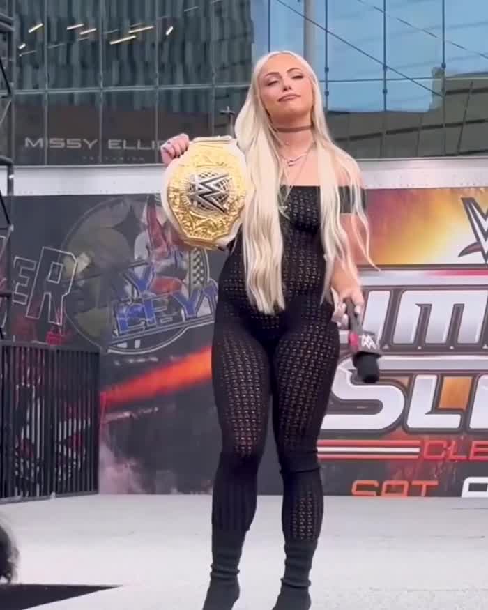 Liv Morgan 
