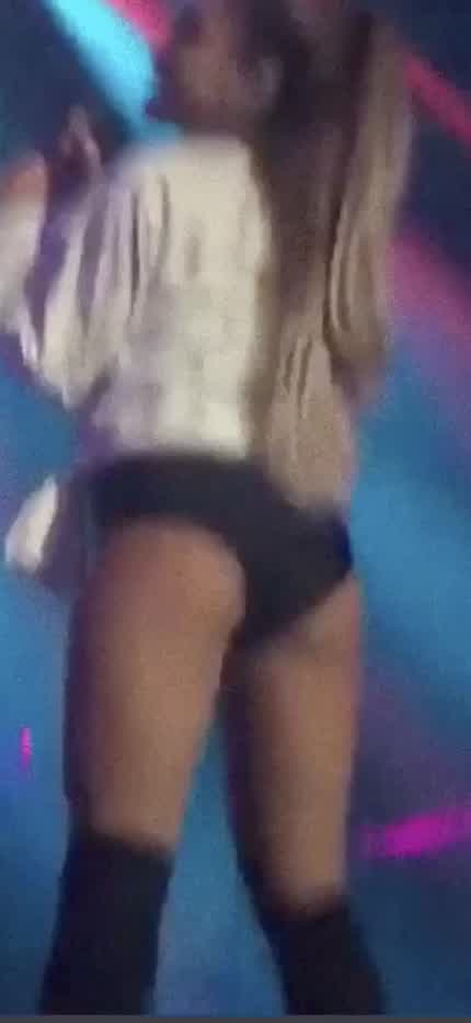🍑