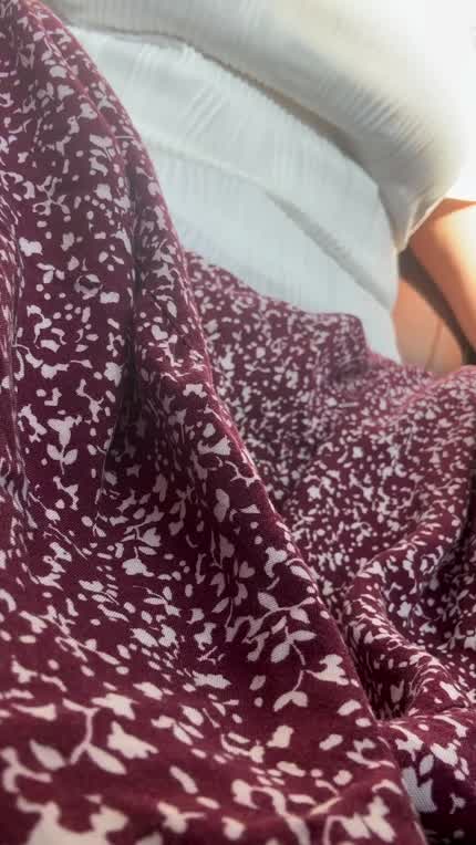 A peek under my skirt 