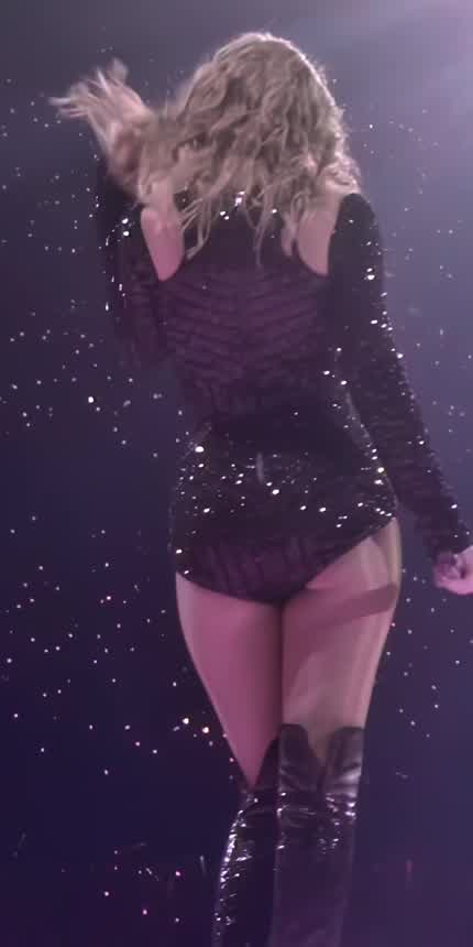 There’s nothing I love more than worshipping her perfect Goddess body. This ass and these thighs are perfect for fucking