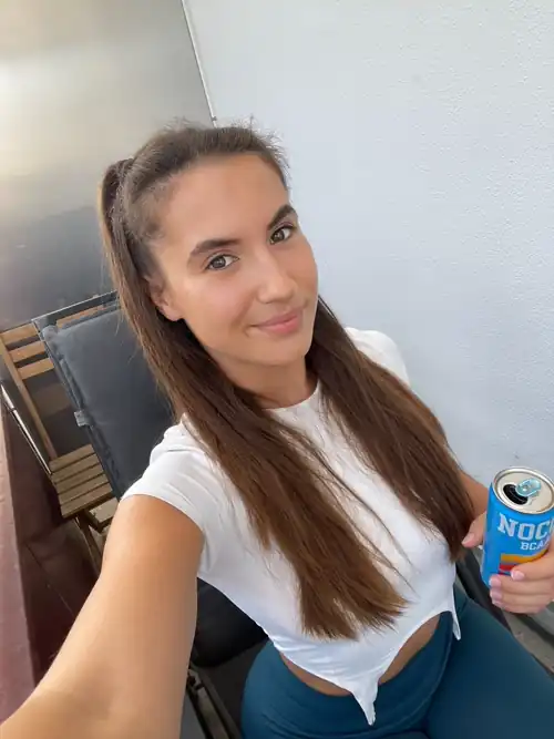 was feeling my hair that day :)