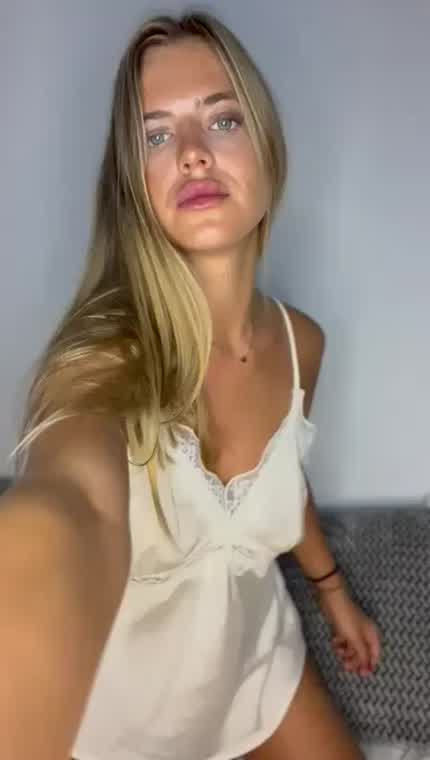 👀 This booty is ready for some lovin