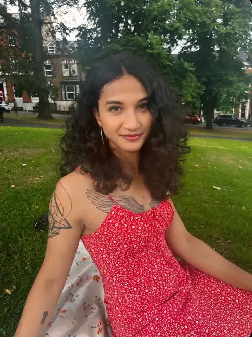 First summer dress in public 🥰