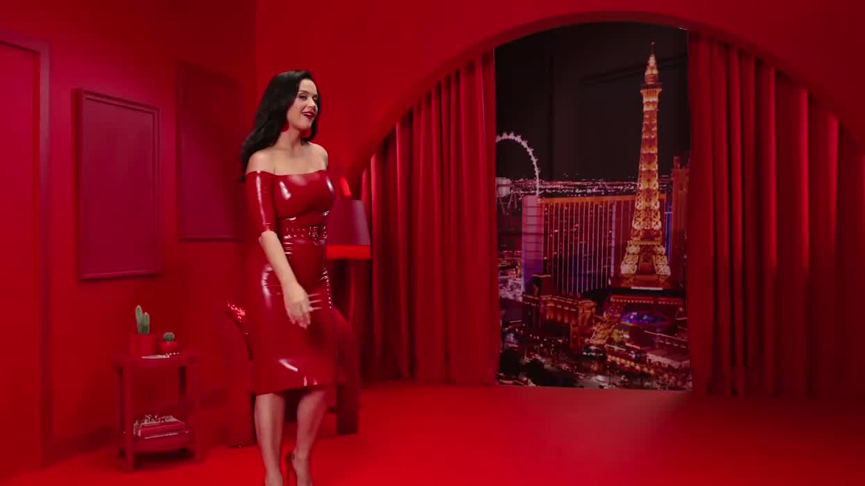 In color - Red