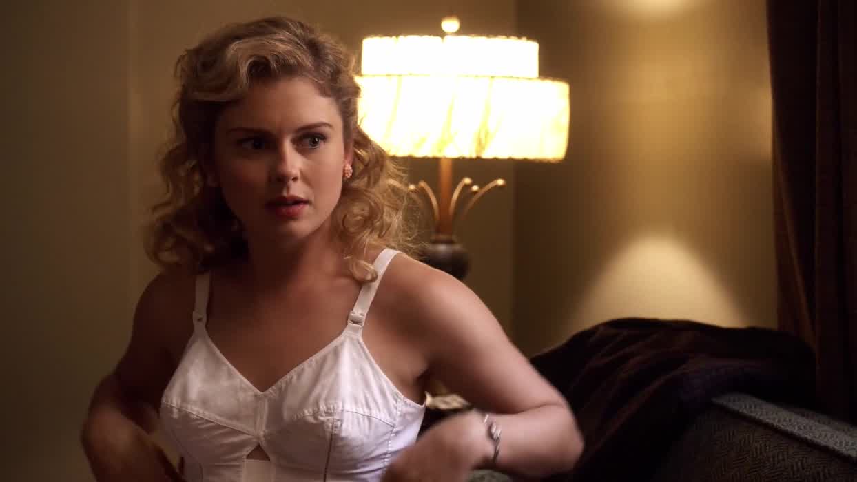 [Topless] Rose McIver in 'Masters of Sex' s1 (2013) (24 years old)