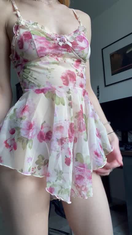 Flat titties, flat stomach... I'm a simple girl