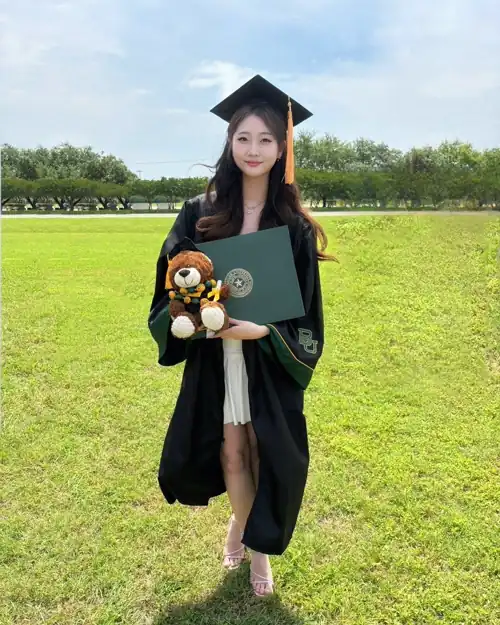 Graduated girl