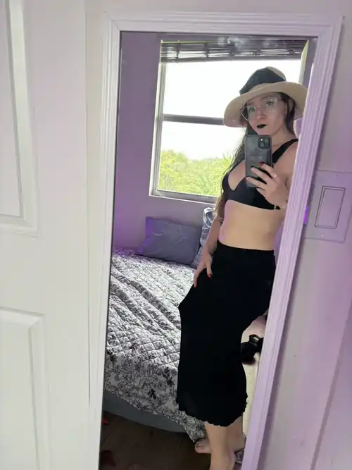 You think ppl at the beach will notice