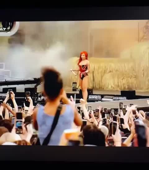 Love this moment!