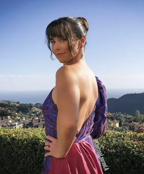 Linda Oh My Such A. Beauty 