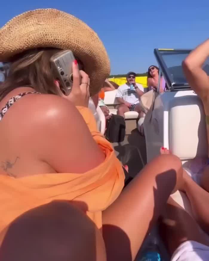 Having the best summer of her life 8/11/2024