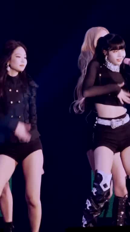 Lisa & Rose