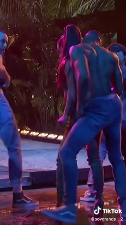Ariana Grande with backup dancer