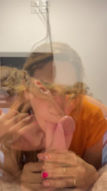 It feels so big against my throat 🤤