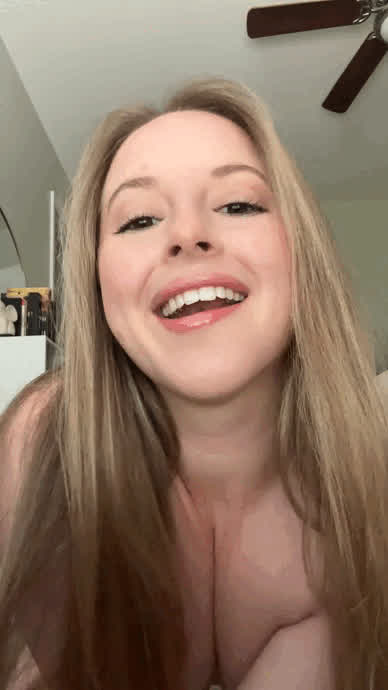 Mommy need some tittyfuck)