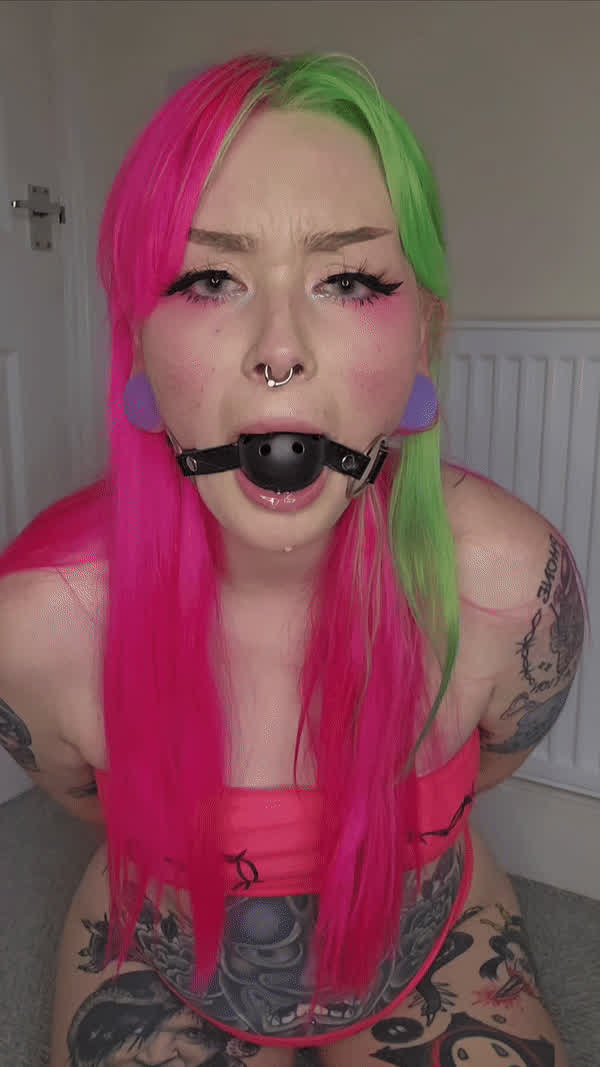 Let me out 🥺🥺🥺