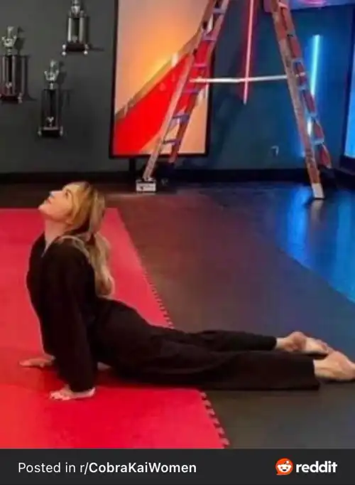 If I find Tory in this position I’m grabbing her ponytail and I’ll fuck her 
