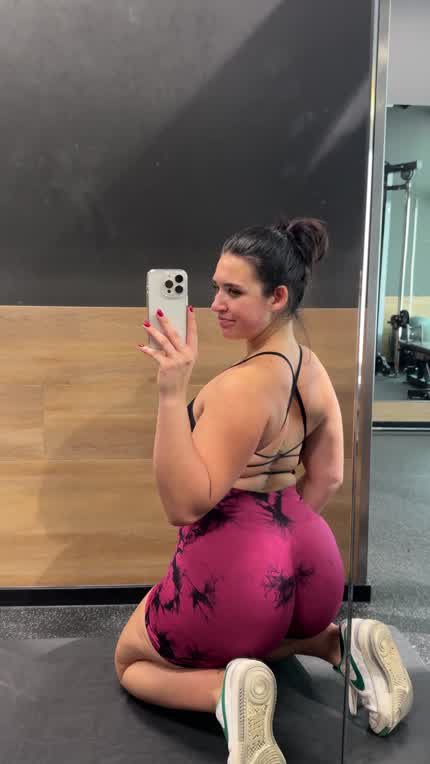 I'm just glad this pair still fits me