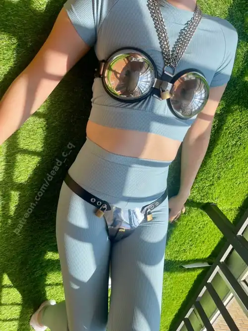 Hi
