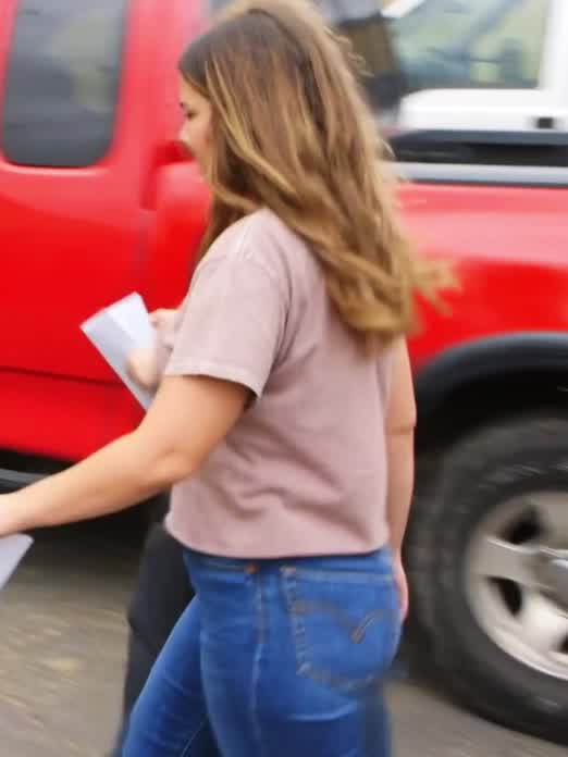 Brittany Baker (The Home Team with Britt & Annie)