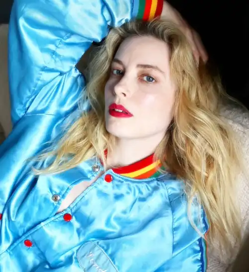 New outtake from the Bare Magazine photoshoot