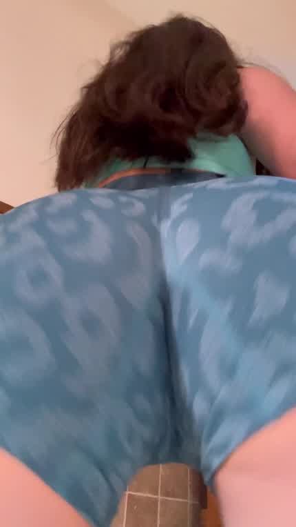 I'd love you to be behind this ass while I twerk