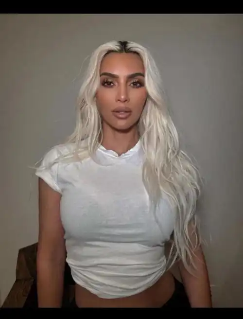 Control my strokes till I burst for mommy Kim