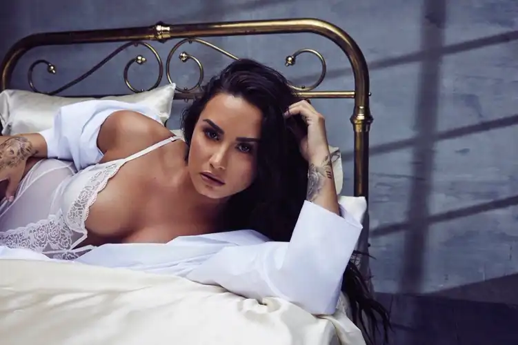 Waking up with her must be wonderful