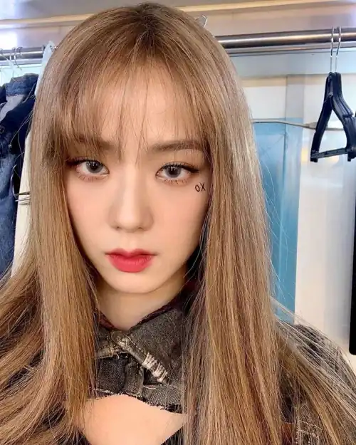210804 Jisoo IG Update