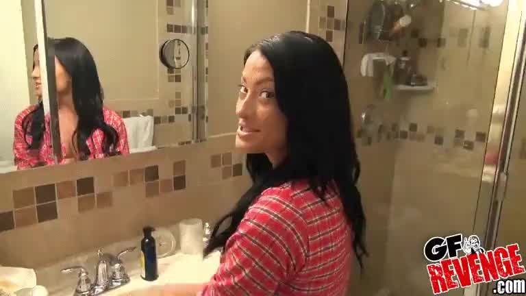 Tight Girlfriend