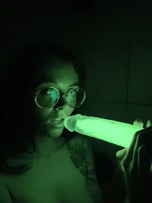 Will you let me teach you the mechanism behind why things glow in the dark? [f]